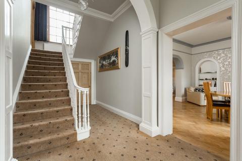 6 bedroom house for sale, High Street, South Milford, Leeds