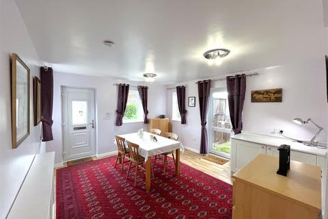 24 Cherry Lane, Hampton Magna, Warwick, CV35 8SL