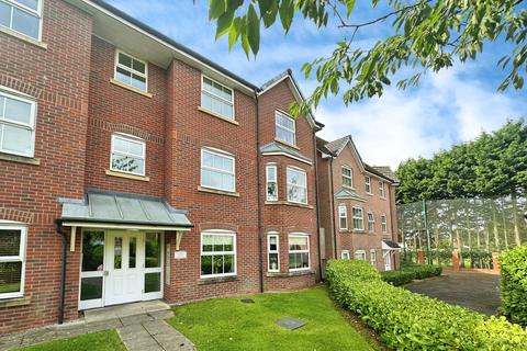 2 bedroom flat to rent, Sunningdale Court, Bolton BL3