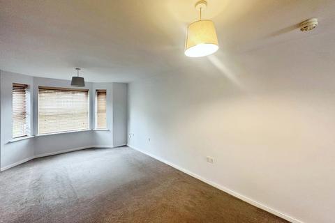 2 bedroom flat to rent, Sunningdale Court, Bolton BL3