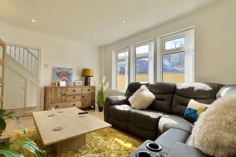 26 Boyd Avenue, Padstow, PL28 8ER