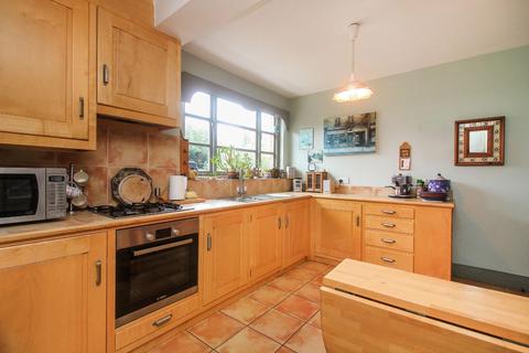 3 bedroom semi-detached house for sale, Milldene Avenue, Tynemouth