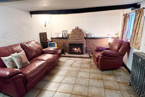 3 bedroom equestrian property for sale, Lime Kiln Lane, Holbury, Southampton, Hampshire, SO45