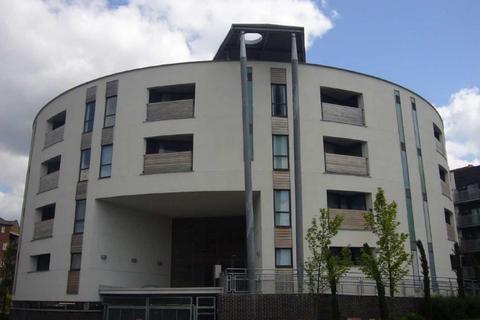 2 bedroom flat to rent, The Life Building 3, Hulme M15