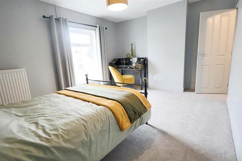 109 Beccles Road, Lowestoft, NR33 8QU