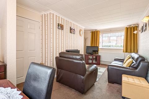 3 bedroom terraced house for sale, Coronation Avenue, Mile Oak, B78