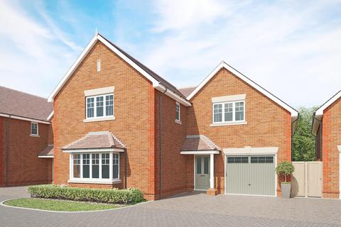 4 bedroom detached house for sale, Eastcote, Chavey Down Road, Winkfield Row, Berkshire RG42