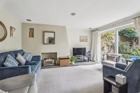 4 bedroom detached house for sale, Chiltern Gardens, Leighton Buzzard, Bedfordshire