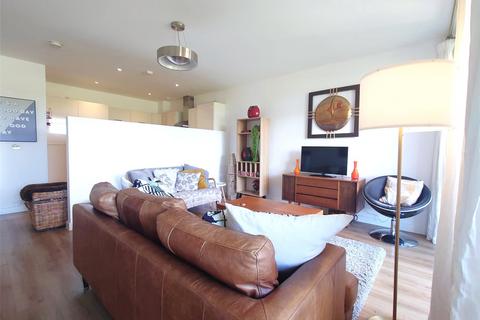 2 bedroom apartment for sale, Tentelow Lane, Southall, Greater London, UB2