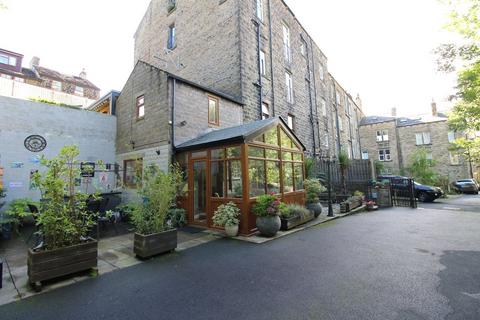 3 bedroom end of terrace house for sale, Back River Street, Haworth, Keighley, BD22