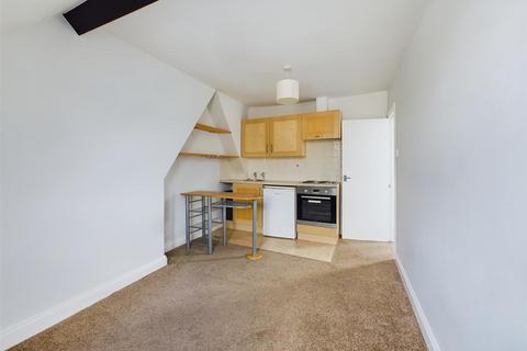 1 bedroom penthouse for sale, Cabbell Road, Cromer