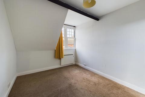 1 bedroom penthouse for sale, Cabbell Road, Cromer