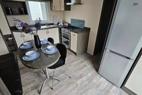 2 bedroom lodge for sale, Glendale Holiday Park