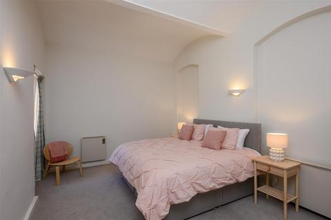 2 bedroom apartment for sale, Monkgate, York, YO31 7NS