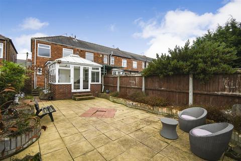 2 bedroom end of terrace house for sale, Richmond Road, Hessle