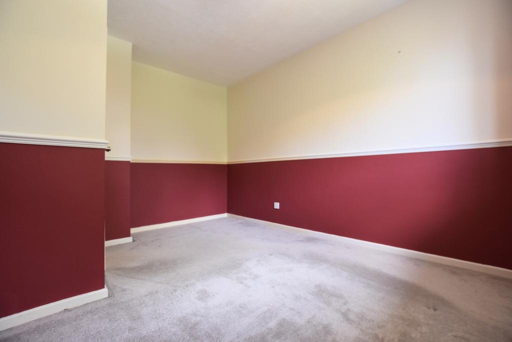 39 Carroll Close second bedroom