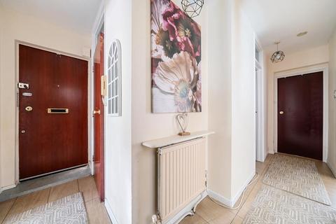 16 Crown Walk, Wembley, HA9 8HU
