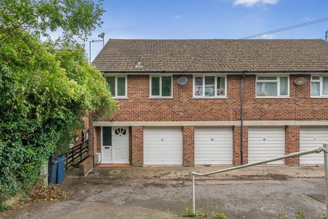 2 bedroom maisonette for sale, Carrington Road, High Wycombe