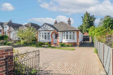 3 bedroom detached bungalow for sale, Felixstowe Road, Ipswich, IP3