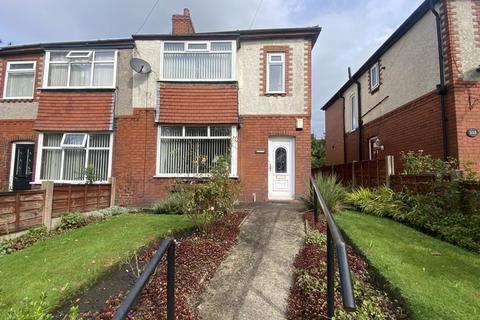 3 bedroom townhouse for sale, Middleton Road, Royton OL2 5EB