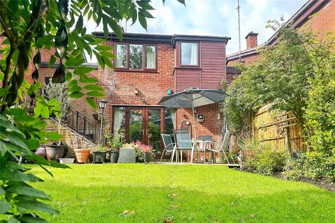 3 bedroom detached house for sale, Court Drive, Clayton Bridge, Manchester, Greater Manchester, M40