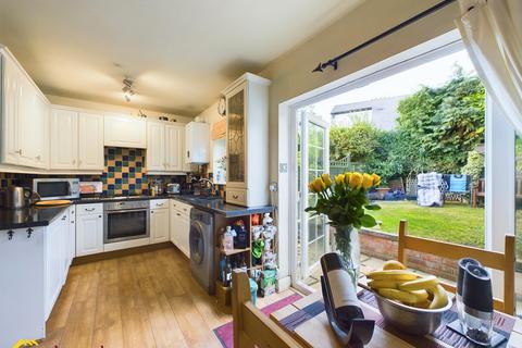 3 bedroom terraced house for sale, Kendall Avenue, Stratford-upon-Avon CV37