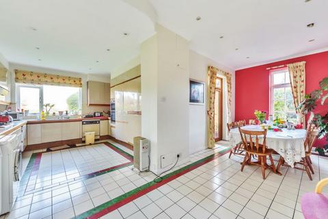 6 bedroom house for sale, Winnington Close, London N2