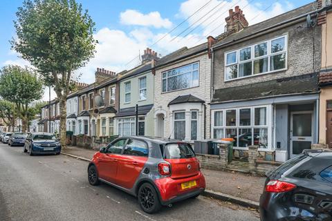 2 bedroom terraced house for sale, Hubert Road, London