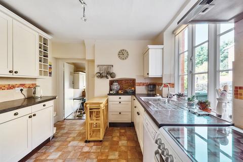 4 bedroom terraced house for sale, New Road, Ilminster, Somerset, TA19