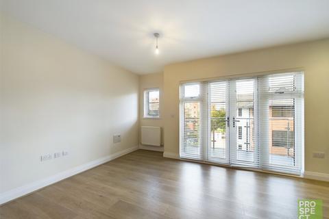 2 bedroom apartment to rent, Bridge Avenue, Maidenhead, Berkshire, SL6