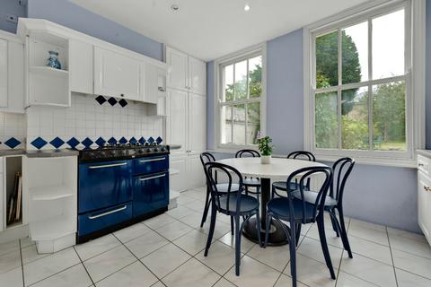 29 Arnison Road, East Molesey, KT8 9JF