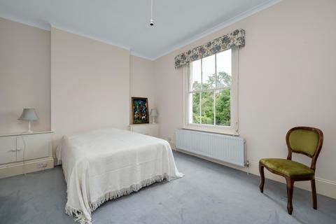 29 Arnison Road, East Molesey, KT8 9JF