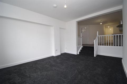 1 bedroom flat to rent, 29, Dale Street, Ossett WF5