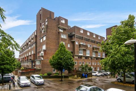 4 bedroom flat to rent, Marylee Way, Kennington, London, SE11