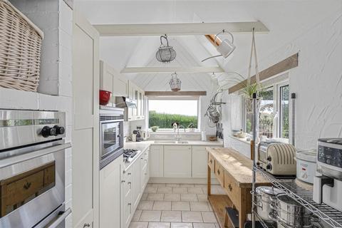 52 Highview Road, Telscombe Cliffs, Peacehaven, BN10 7AS