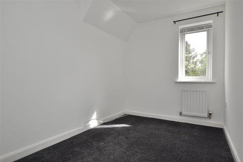2 bedroom terraced house to rent, Hale Close, Tuffley GL4