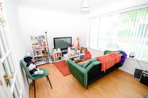 42 Ashdown Avenue, Durham, DH1 1DD