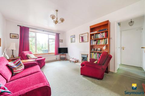 3 bedroom bungalow for sale, Quakers Way, Guildford GU3