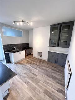 2 bedroom property for sale, London Road, Westcliff-On-Sea