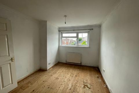 3 bedroom end of terrace house for sale, Kings Tamerton Road, Plymouth PL5