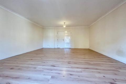 2 bedroom maisonette for sale, London SE16