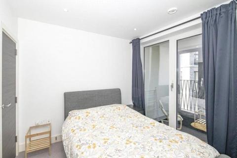 1 bedroom flat to rent, St. Georges Circus, London