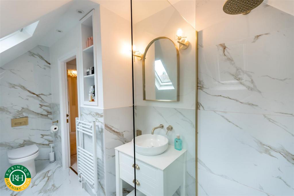 Ensuite