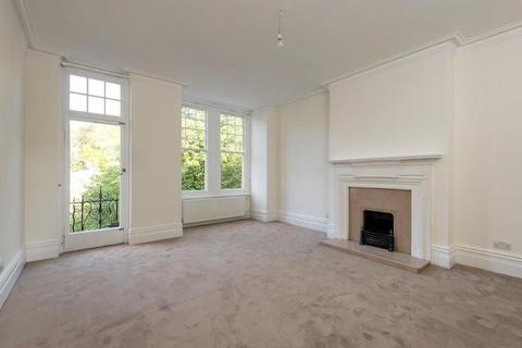 4 bedroom flat to rent, Hampstead Hill Mansions, Downshire Hill, London