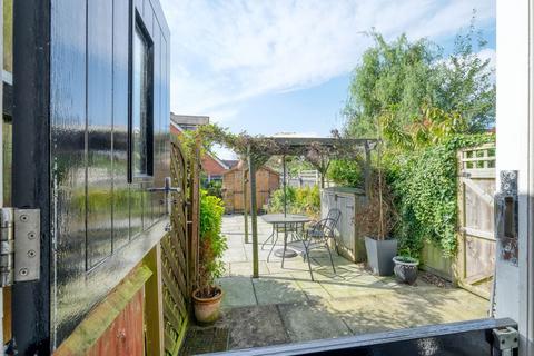 3 New Road, Astwood Bank, Redditch, B96 6AW