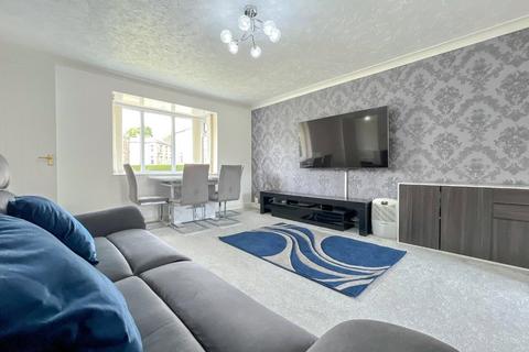 3 bedroom semi-detached house for sale, Longfield Road, Heckmondwike, West Yorkshire, WF16