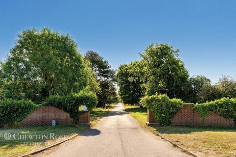 6 bedroom detached house for sale, Prested Hall Chase, Feering