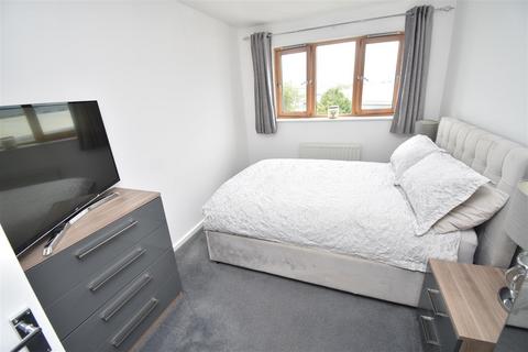 2 bedroom flat for sale, Harbour Road, Portishead, Bristol