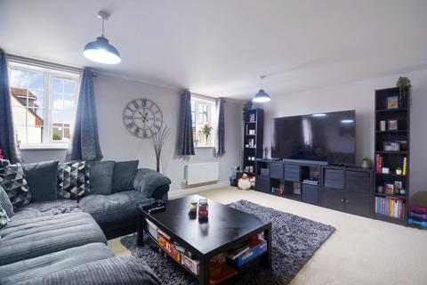 undefined, at 33 Cotts Field, Haddenham, Aylesbury HP17