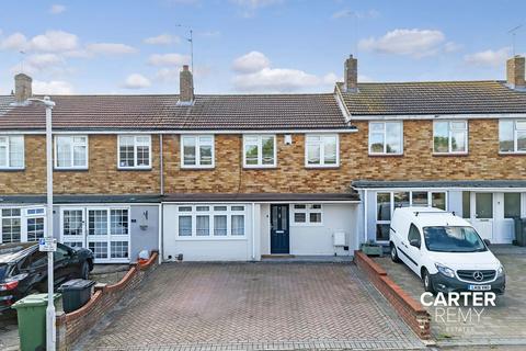 3 bedroom terraced house for sale, Codenham Straight, Basildon, SS16